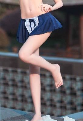 电摩车女