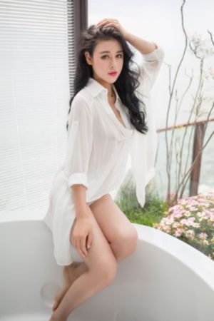 她在丈夫面被耍了中文2